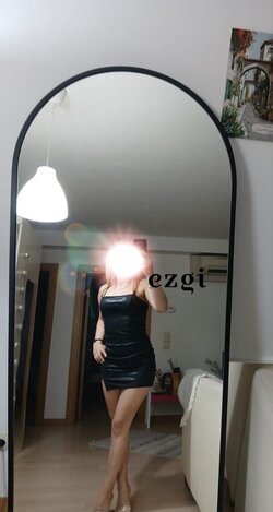 Picsart_25-02-19_12-36-26-259.jpg